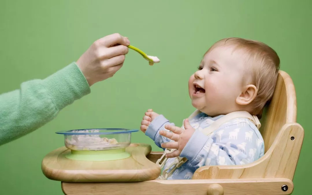 六个月宝宝可以吃，辅食添加与营养搭配的重要性